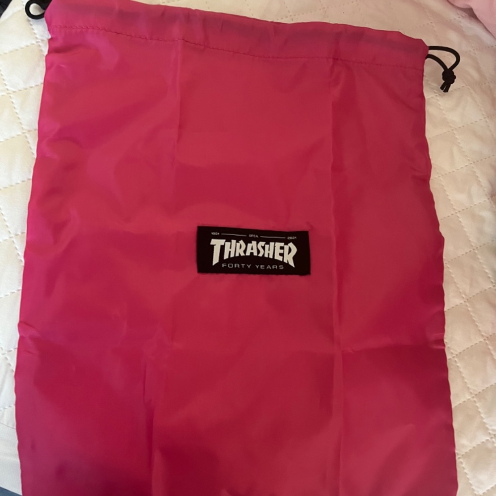 Thrasher Pink Drawstring Pouch - Picture 2 of 4